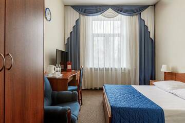 Апартаменты в Гостинице Максима Ирбис