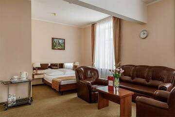 Семейный номер в Гостинице Максима Ирбис